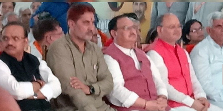 जेपी नड्डा ने स्कूल में बैठ सुनी मन की बात, जल संरक्षण पर हरियाणा को मिली शाबाशी