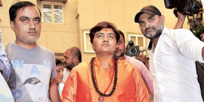 साध्वी प्रज्ञा और आकाश विजयवर्गीय भेज चुके हैं जवाब, अब बैठक का इंतजार