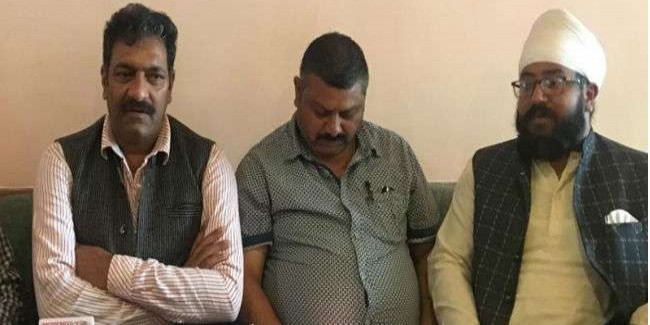 सुखराम से निपटने के लिए वीरभद्र सिंह ही काफी : भाजपा