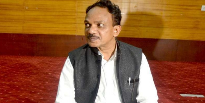 वाइस सैंपल देने के लिए तैयार हुए मंतूराम, लेकिन वकील ने छोड़ा साथ