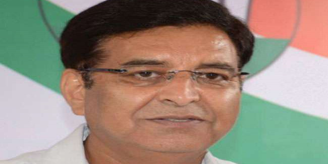 बगैर टीम बीत गए कांग्रेस अध्यक्ष प्रीतम के दो साल