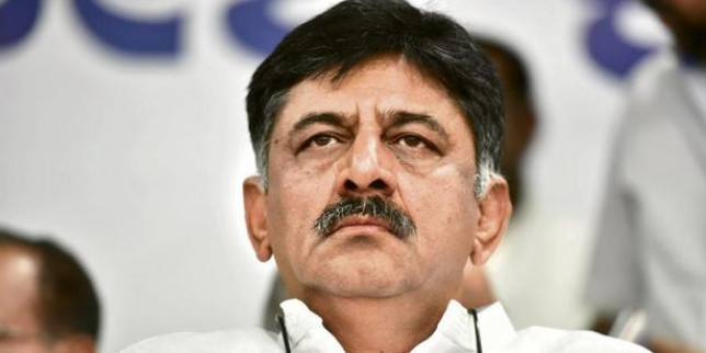 कर्नाटक: संकटमोचन शिवकुमार को भरोसा- बागी विधायक मानेंगे और सरकार बचाएंगे