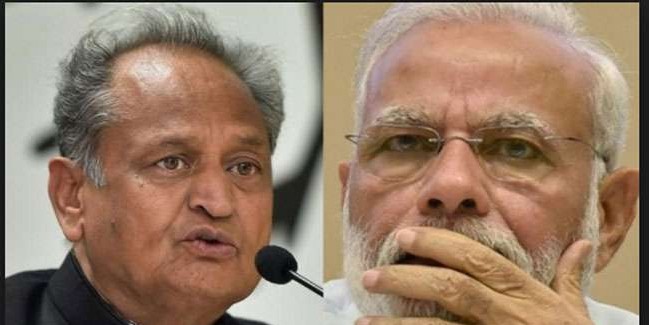 अशोक गहलोत ने कहा- मोदी जी कृपा करके लोकतंत्र को बना रहने दो और सेना को बख्श दो