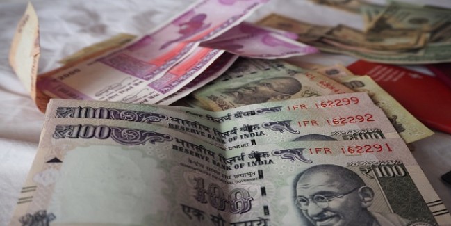 11 लोगों को स्विस बैंक ने भेजा नोटिस, भारत के साथ जल्द ही कर सकता है जानकारी साझा