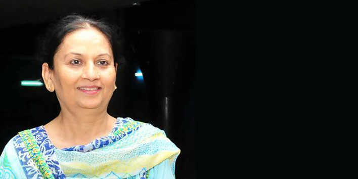 एक मंत्री की शिकायत पर चार अफसर सस्पेंड, दूसरे की सिफारिश पर बहाल