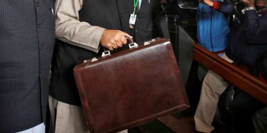 'बजट' वाले ब्रीफकेस की दिलचस्प है कहानी