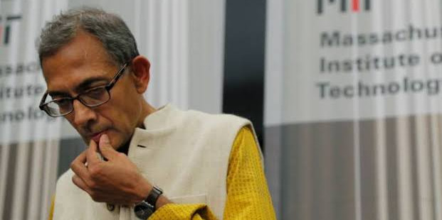 'अभिजीत बनर्जी के 'न्याय' पर है इतना यकीन तो अपने राज्यों में करें लागू'