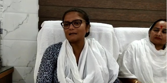 हरियाणा में कांग्रेस नेताओं की गुटबाजी को महिला कांग्रेस अध्यक्ष सुष्मिता देब ने भी किया स्वीकार