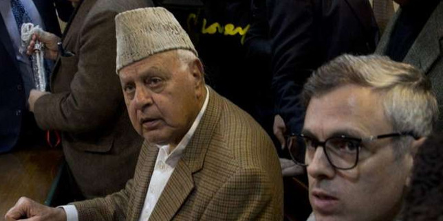 पीएसए के तहत बंदी डॉ फारूक इबादत में, उमर पढ़ाई-कसरत में बीता रहे हैं दिन