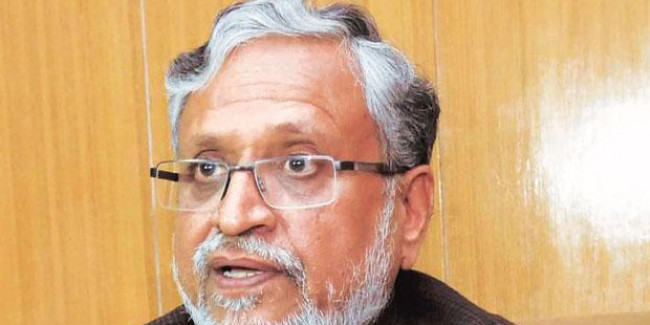 बाढ़ के बीच सुशील मोदी के सुपर-30 देखने पर RJD हमलावर, कहा- बेशर्म कहीं के