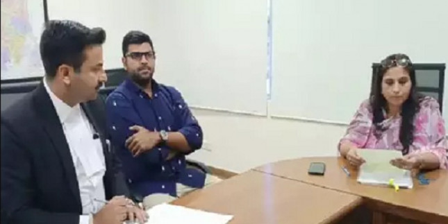 सपना चौधरी पर टिप्पणी का मामला: दिग्विजय चौटाला ने महिला आयोग के सामने मांगी माफी