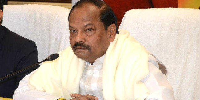 बोले मुख्यमंत्री रघुवर दास, नक्सलवाद अंतिम पड़ाव पर तीन वर्ष न हटायें केंद्रीय बल