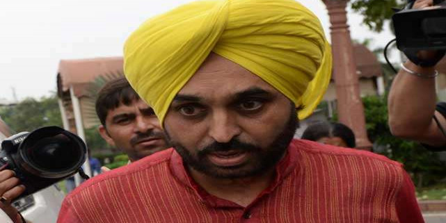 भगवंत मान का बड़ा आरोप, कहा- नेताओं की दखलदांजी से थानों से छुड़ाए जा रहे ड्रग माफिया