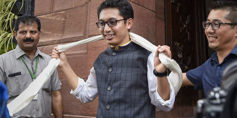 लद्दाख बीजेपी सांसद जमयांग सेरिंग के बिगड़े बोल, कहा- 'UN में लद्दाख की चर्चा होने से खुश हूं'