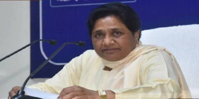 मोदी सरकार को मायावती का साथ, 370 पर बोलीं- कश्मीरियों को मिले फायदा