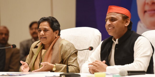 जानें, हाई-प्रोफाइल कैंपेन से क्यों मायावती और अखिलेश ने बनाई दूरी