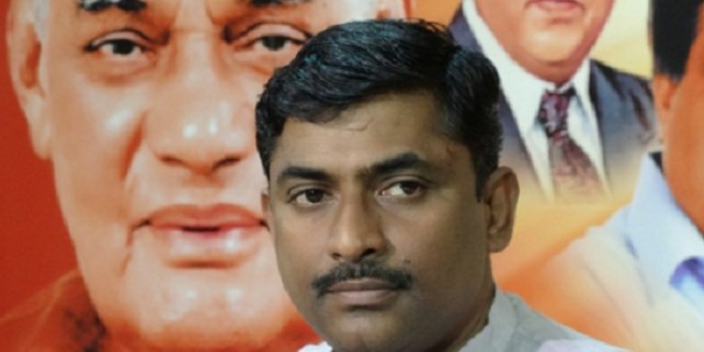 राजनीतिक अस्थिरता की मौजूदगी में कुमारस्वामी सरकार टिकी नहीं रह सकती: BJP