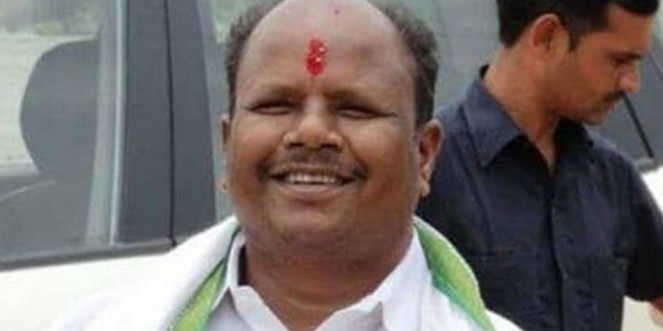 छत्तीसगढ़: आदिवासी विधायक मनोज मंडावी ने विधानसभा उपाध्यक्ष पद के लिए भरा नामांकन