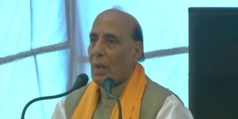 पूजा विवाद पर बोले राजनाथ सिंह, राफेल होता तो एयर स्ट्राइक के लिए बालाकोट नहीं जाना पड़ता