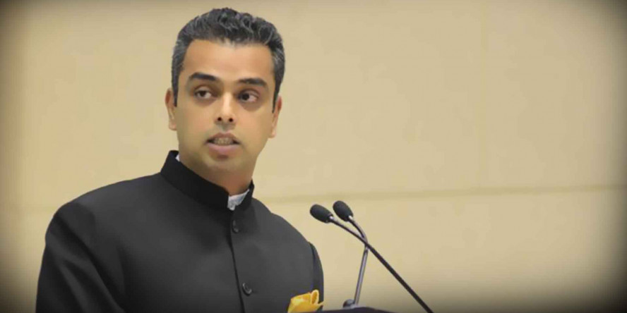 Congress is Responsible for Urmila's Resignation: EX Mumbai Congress Chief Milind Deora