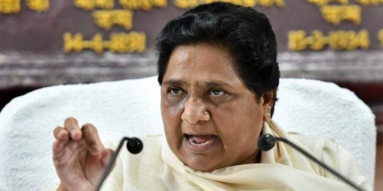गरीबों, मजदूरों व किसानों की दुर्दशा के लिए मोदी को माफ नहीं करेगी जनता: मायावती