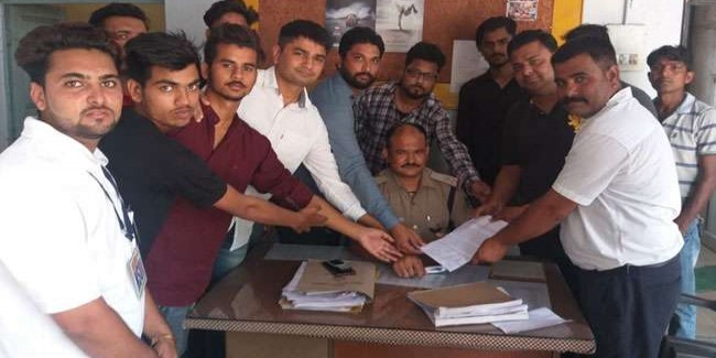 भाजपा नेता सुब्रमण्यम स्वामी पर मुकदमा दर्ज करने की मांग