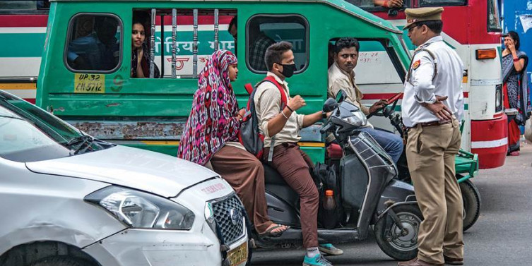 चालान की राशि बढ़ने पर राहत देने की तैयारी में दिल्ली सरकार, जारी कर सकती है नोटिफिकेशन
