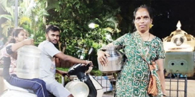 Congress offers to supply mineral water to Amit Shah