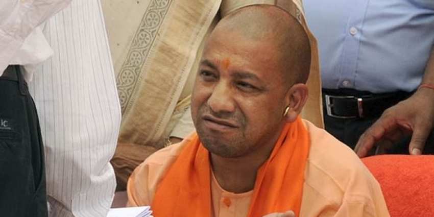 CM योगी के दफ्तर पर सचिवालय कर्मियों का जोरदार प्रदर्शन