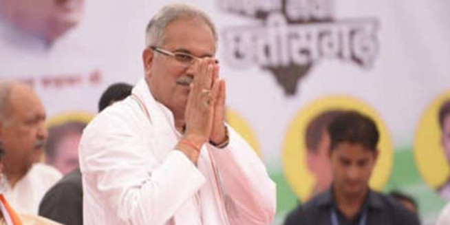 जिला बनाने की घोषणा से पेन्ड्रा-मरवाही इलाके में जश्न का माहौल, आतिशबाजी