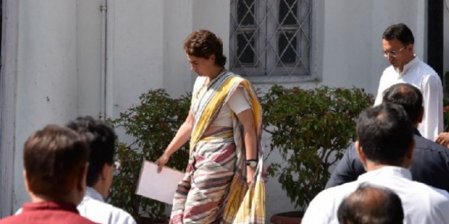 सीनियर नेताओं पर दबाव बनाने के लिए क्या अब प्रियंका गांधी देंगी इस्तीफा?