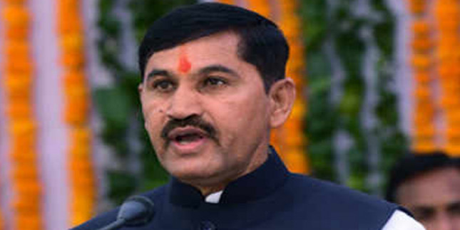 खाद्य मंत्री ने जनसुनवाई के दौरान आई शिकायत पर दिए जांच करने के निर्देश