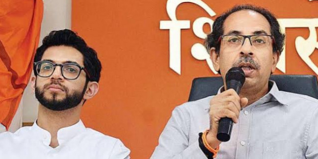 कल्याण सीट को लेकर नाराज शिवसेना के 26 पार्षदों और 300 कार्यकर्ताओं का इस्तीफा