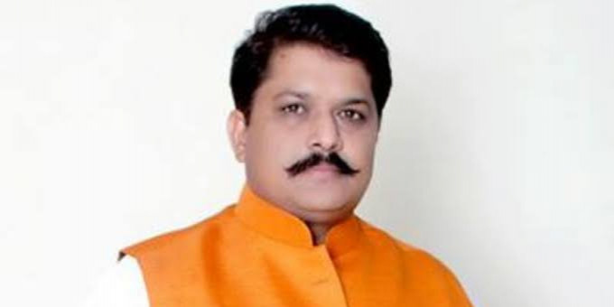 भाजपा सांसद ने महिला जिलाधिकारी को लेकर दिया विवादित बयान
