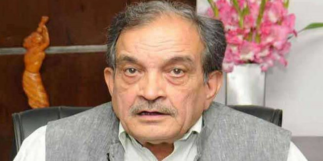 शाह को फिर दम दिखाएंगे बीरेंद्र सिंह, दस जिलों से भीड़ जुटाने पर फोकस