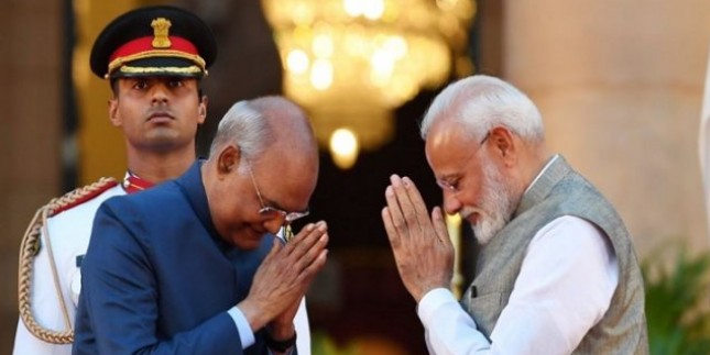शपथ लेने के बाद पीएम मोदी ने कहा- 'ऊर्जा और प्रशासनिक अनुभवों का मेल है नया मंत्रिमंडल'
