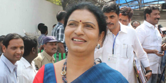 Leaders leaving Congress voluntarily: D K Aruna