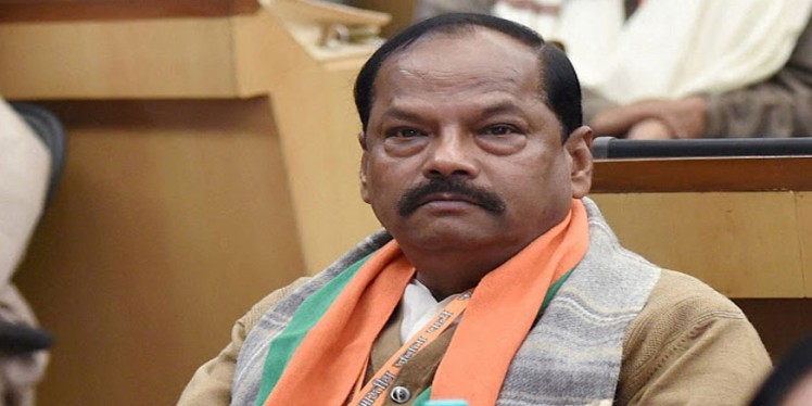 मॉब लिंचिंग पर सख्त हुए CM रघुवर, बोले- सियासत करने वाले जाएंगे जेल