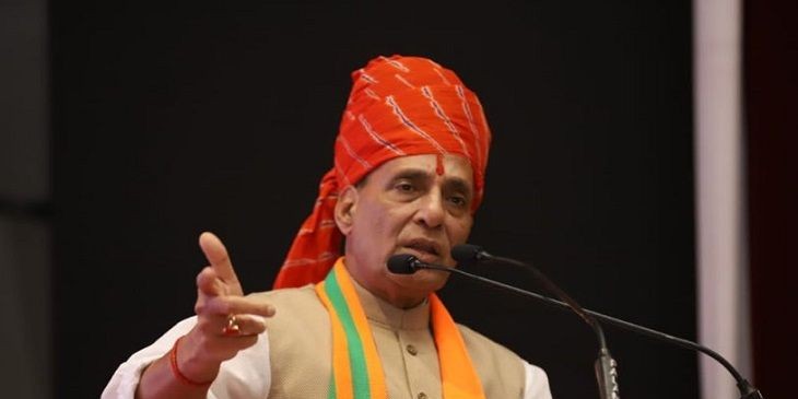 कांग्रेस पर रक्षा मंत्री राजनाथ सिंह ने ली चुटकी, बोले- पता नहीं कौन है इस पार्टी का अध्यक्ष