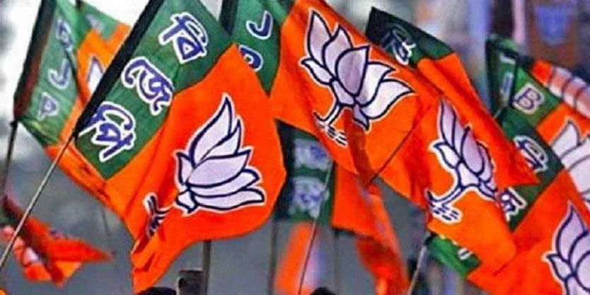 हिमाचल में कांग्रेस का सूपड़ा साफ, चारों सीटों पर जीती BJP