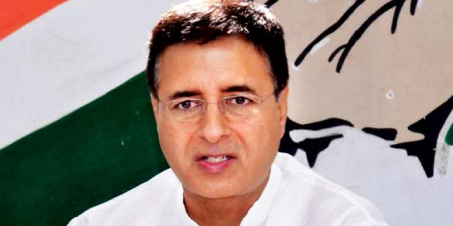 ‘Alternative career’: Congress stings PM Modi over Akshay Kumar interview