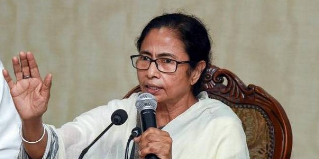 आपातकाल की बरसी पर बोलीं ममता- पिछले 5 साल से ‘सुपर इमरजेंसी’ लागू