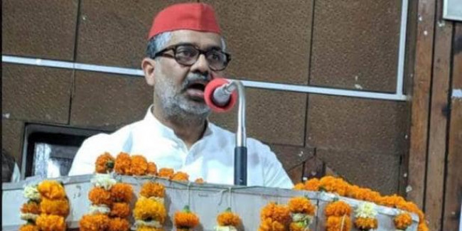 गुरु होने के नाते आशीर्वाद देता हूं, नीरज शेखर के सपा छोड़ने पर बोले रामगोपाल यादव