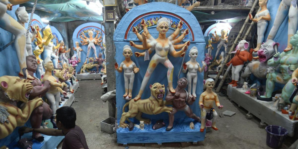 Bengal: Mamata Banerjee says tax department is misleading people on notices to Durga Puja committees