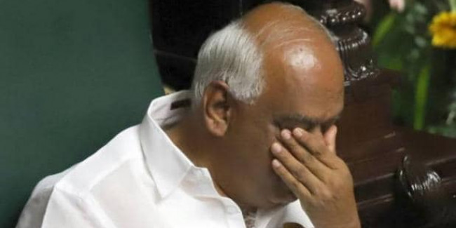 स्पीकर के फैसले के खिलाफ सुप्रीम कोर्ट पहुंचे 14 अयोग्य बागी विधायक