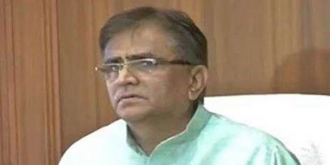 किसान कल्याण मंत्री ने किया सूक्ष्म सिंचाई पायलेट परियोजना का निरीक्षण