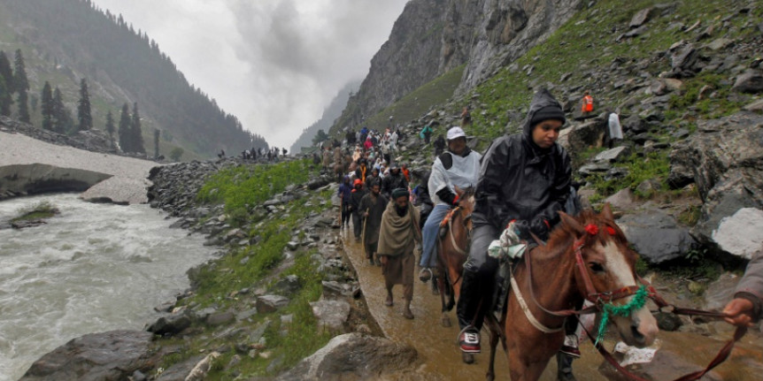 Amarnath Yatra Curtailed After Army Reveals Terror Threat, Pilgrims Advised to Leave J&K Immediately
