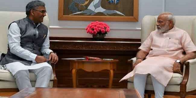 सीएम ने पीएम मोदी से महाकुंभ, हाइड्रो प्रोजेक्टों व अन्य विषयों को लेकर की चर्चा