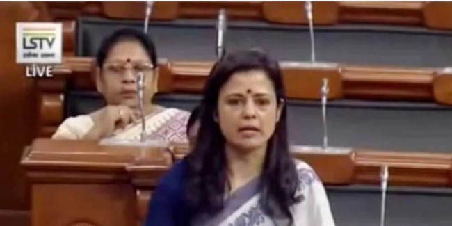 संसद में धुआंधार भाषण देने वाली टीएमसी सांसद महुआ मोइत्रा के बारे में जानिए 6 बातें