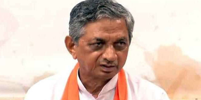 पांच बार कांग्रेस के टिकट पर MLA रहे कुंवरजी बावलिया के 'खेल' से BJP ने गुजरात में लगाया शतक